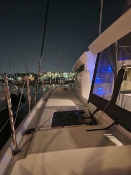 Lagoon 46 in Athens / Alimos Marina thumbnail 12