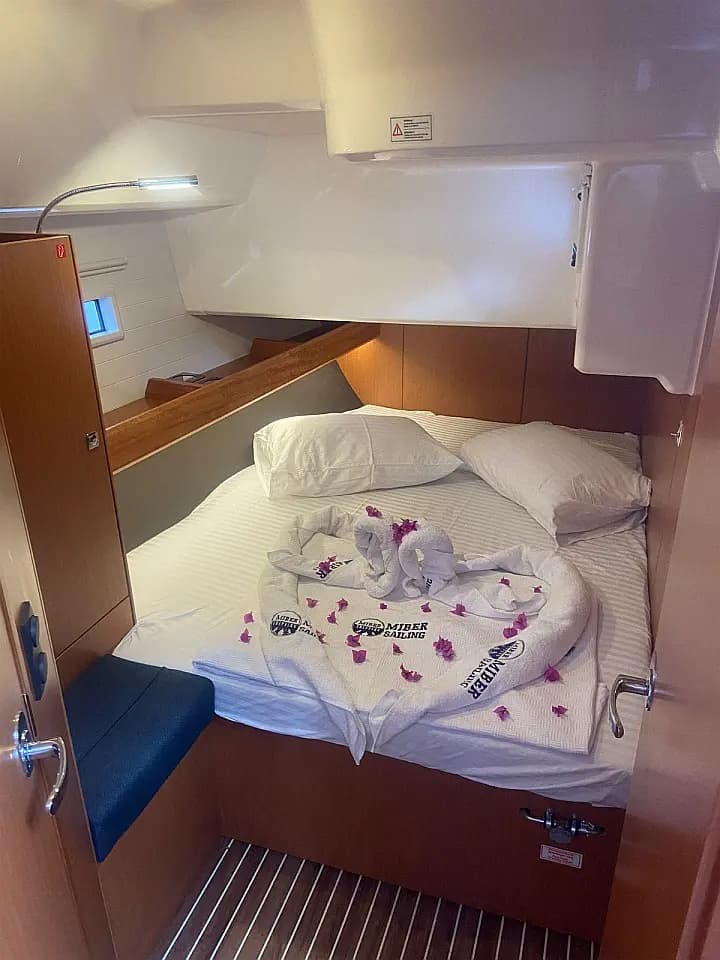 Bavaria Cruiser 46 in Fethiye / Ece Marina - Photo 4