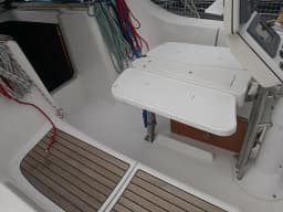 Oceanis 393 in Lefkada / D-Marin Marina Lefkas thumbnail 10