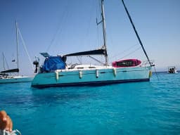 Oceanis 393 in Lefkada / D-Marin Marina Lefkas thumbnail 6