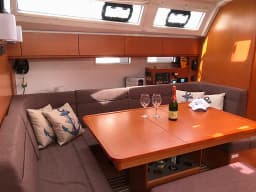 Bavaria 46 Cruiser in Kos / Marina Kos thumbnail 12