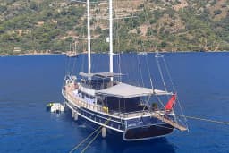 Gulet in Marmaris Yat Limani thumbnail 23