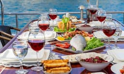 Gulet in Marmaris Yat Limani thumbnail 7