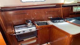 Oceanis 343 in Skiathos thumbnail 17