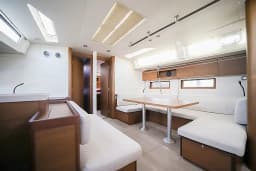 Oceanis 51.1 in Sardinia / Olbia / Marina di Olbia thumbnail 10