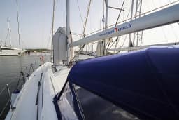 Oceanis 51.1 in Sardinia / Olbia / Marina di Olbia thumbnail 17