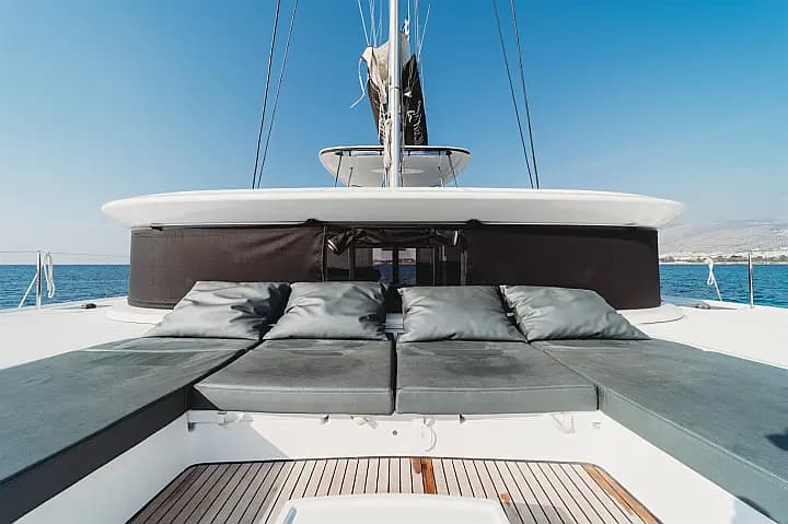 Lagoon 50 in Athens / Alimos Marina - Photo 4