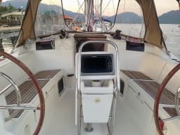 Sun Odyssey 409 in Koh Chang thumbnail 12