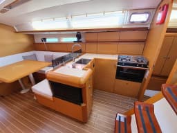 Sun Odyssey 409 in Koh Chang thumbnail 5