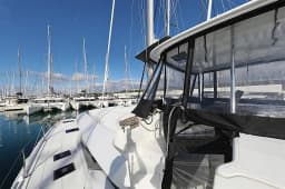 Lagoon 46 in Sukošan / D-Marin Dalmacija Marina thumbnail 9