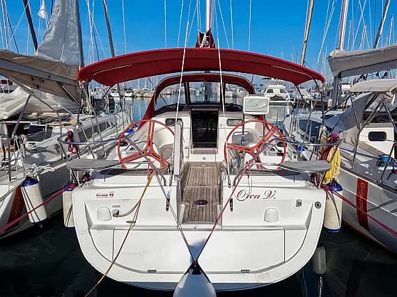 Elan Impression 394 in Izola / Marina Izola - image 1