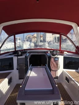 Oceanis 45 in Split / ACI Marina Split thumbnail 10