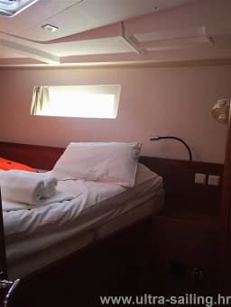 Oceanis 45 in Split / ACI Marina Split thumbnail 7