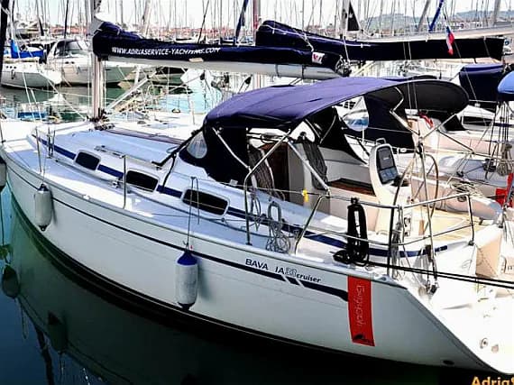 Bavaria 33 Cruiser in Izola / Marina Izola - Photo 1