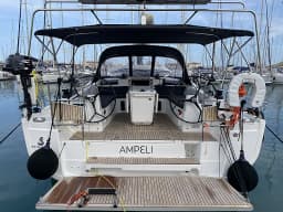 Oceanis 40.1 in Lefkada / D-Marin Marina Lefkas thumbnail 3