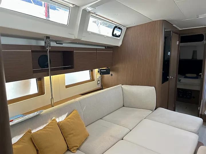 Oceanis 46.1 in Split / ACI Marina Split - Photo 5