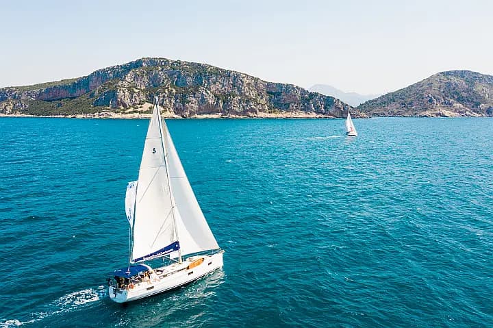 Oceanis 48 in Kaštel Gomilica / Marina Kaštela - Photo 5