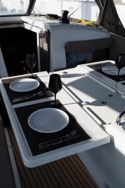 Sun Odyssey 440 in Lefkada / D-Marin Marina Lefkas thumbnail 6