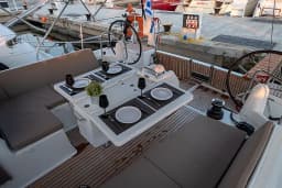 Sun Odyssey 440 in Lefkada / D-Marin Marina Lefkas thumbnail 10