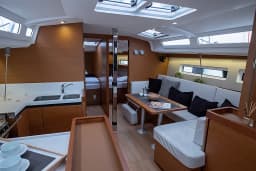Sun Odyssey 440 in Lefkada / D-Marin Marina Lefkas thumbnail 17
