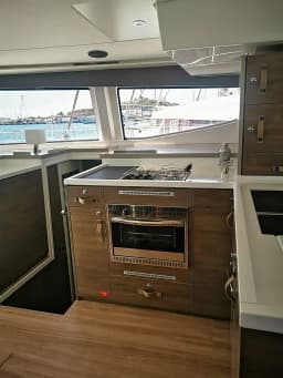 Bali 4.8 in Lavrion Main Port thumbnail 12