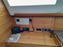 Elan Impression 45.1 in Athens / Alimos Marina thumbnail 22