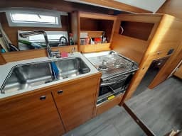 Elan Impression 45.1 in Athens / Alimos Marina thumbnail 23