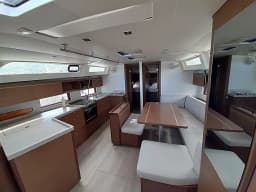 Oceanis 46.1 in Lefkada / D-Marin Marina Lefkas thumbnail 2