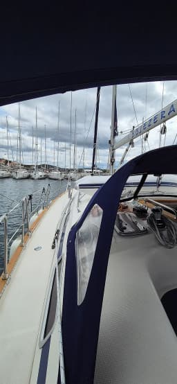 Bavaria 44 in Murter / Jezera / ACI Marina Jezera thumbnail 14