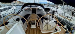 Bavaria 44 in Murter / Jezera / ACI Marina Jezera thumbnail 6