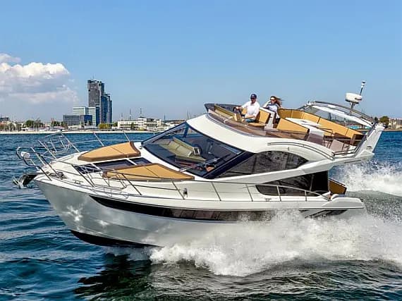 Galeon 420 Fly in Sukošan / D-Marin Dalmacija Marina - Photo 1