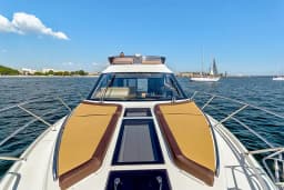 Galeon 420 Fly in Sukošan / D-Marin Dalmacija Marina thumbnail 22