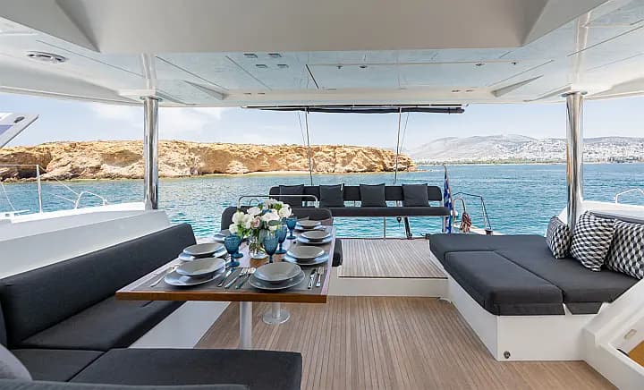 Lagoon 52 in Athens / Alimos Marina - Photo 4