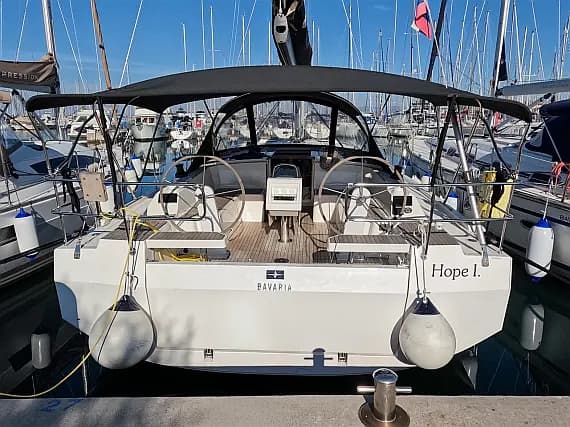 Bavaria C42 in Izola / Marina Izola - Photo 1