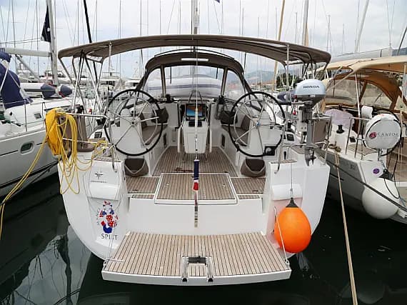 Sun Odyssey 479 in Kaštel Gomilica / Marina Kaštela - Photo 1