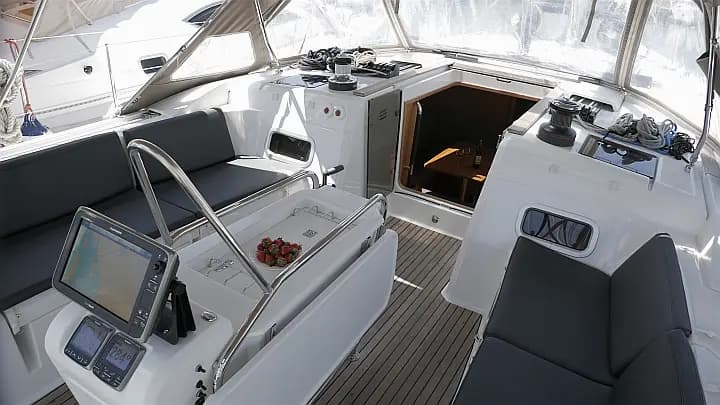 Sun Odyssey 479 in Kaštel Gomilica / Marina Kaštela - Photo 4