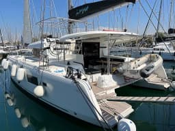 Lagoon 42 in Athens / Alimos Marina thumbnail 8