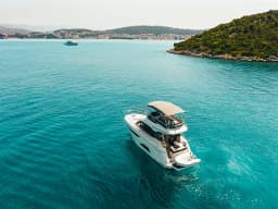 Bavaria R40 in Seget Donji / Marina Baotić thumbnail 26