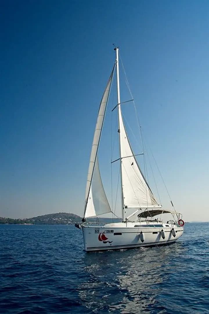 Bavaria Cruiser 41 in Murter / Marina Hramina - Photo 4