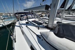 Bavaria Cruiser 45 in Sukošan / D-Marin Dalmacija Marina thumbnail 18