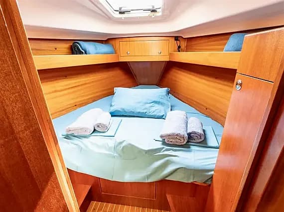 Elan 34 in Preveza Marina - Photo 3