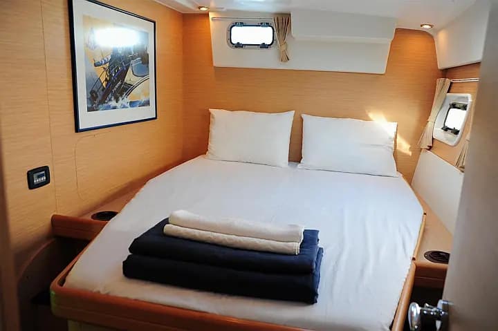 Lagoon 420 in Volos / Port of Volos - Photo 5