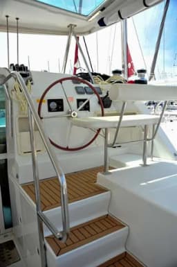 Lagoon 420 in Volos / Port of Volos thumbnail 6