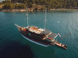 Gulet in Split / Port of Split / East Harbour thumbnail 18