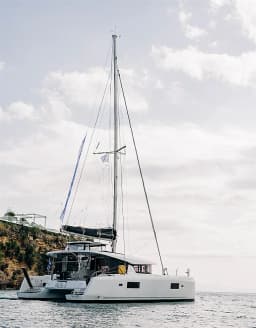 Lagoon 42 in Kalamata Marina thumbnail 7