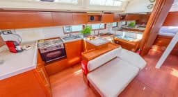 Oceanis 51.1 in Trogir / ACI Marina Trogir thumbnail 5