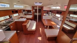 Oceanis 51.1 in Trogir / ACI Marina Trogir thumbnail 8