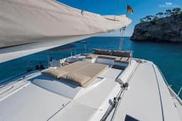 Saona 47 in Mallorca / Palma de Mallorca / La Lonja Marina Charter thumbnail 11