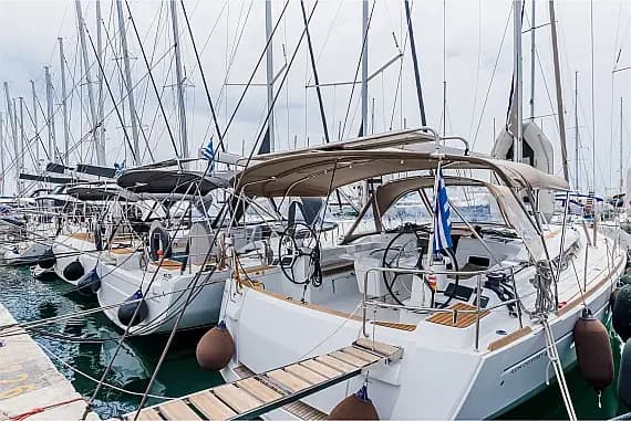 Sun Odyssey 479 in Mykonos / Tourlos Marina - image 1