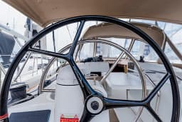 Sun Odyssey 479 in Mykonos / Tourlos Marina thumbnail 11